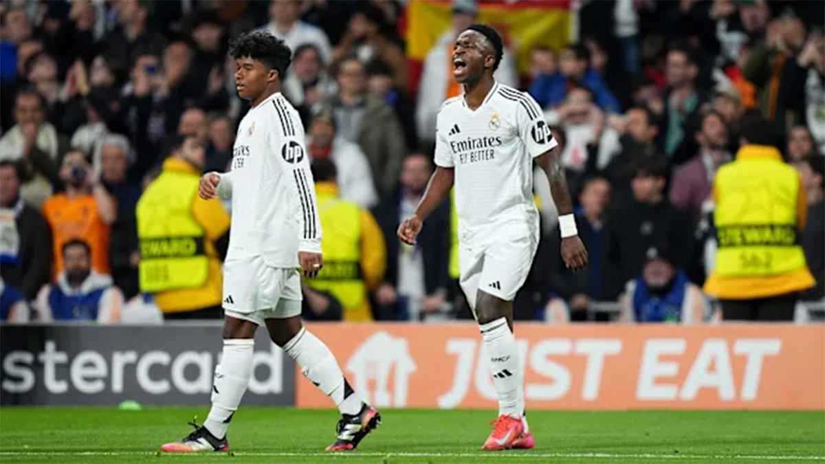 ضحكة فينيسيوس جونيور تشعل أزمة جديدة في ريال مدريد (فيديو)