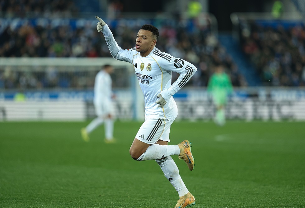 بعد إلزامه بدفع 61 مليون دولار.. باريس سان جيرمان يوجه رسالة لمبابي