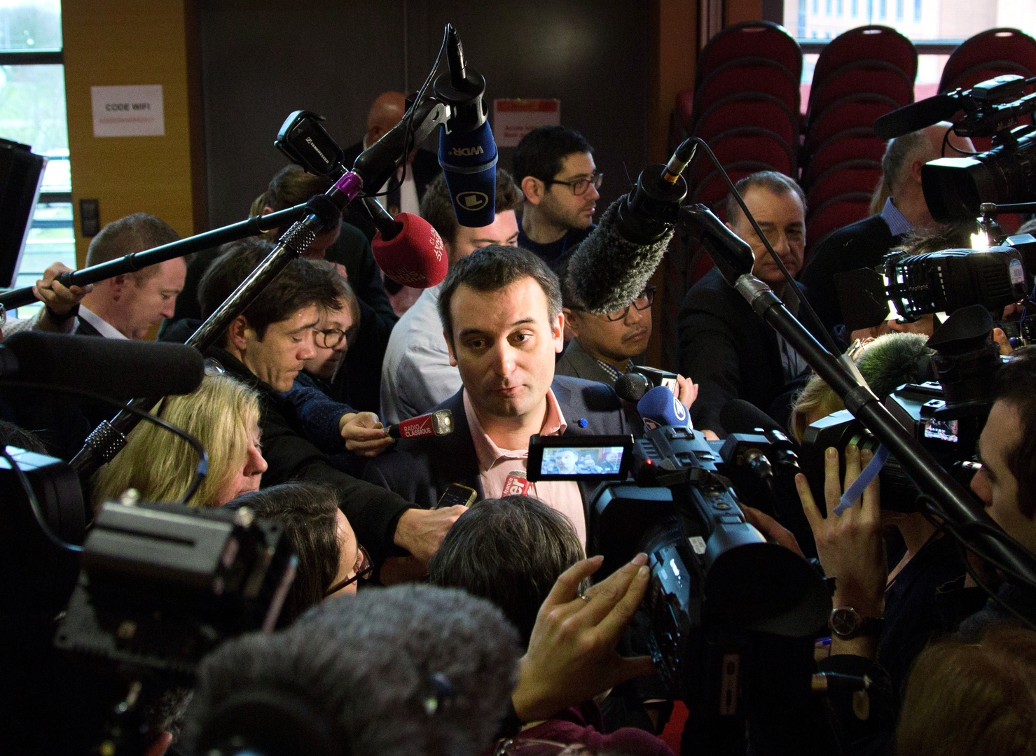 فيليبو يعلق على تصريحات الاستخبارات الأمريكية حول رغبة الاتحاد الأوروبي في عرقلة السلام في أوكرانيا