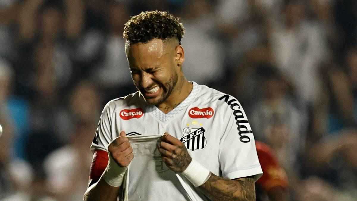 قبل كأس العالم 2026.. نيمار يخضع لجراحة ناجحة