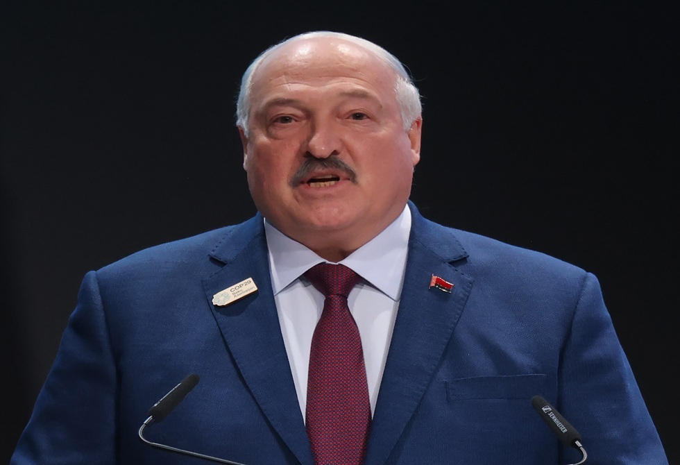 لوكاشينكو: الهجوم على مقر إقامة بوتين "إرهاب وحشي على المستوى الحكومي"