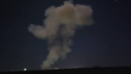 باكستان.. هجوم مسلح على قاعدة عسكرية في بلوشستان (فيديو)