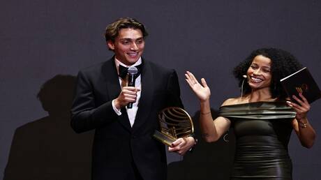 محطم الأرقام القياسية 