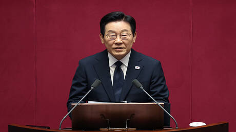 الرئيس الكوري الجنوبي يقترح استعادة قنوات الاتصال مع كوريا الشمالية