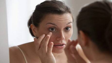 أسباب ارتعاش الجفن وطرق تخفيفه