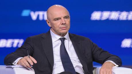 وزير المالية الروسي: حصة إيرادات النفط والغاز في الميزانية تتجه للانخفاض