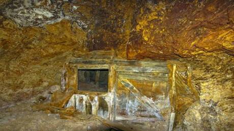 رابع أكبر شركة تعدين بالعالم تضاعف رهانها على مصر.. وخطط لاستخراج الذهب من 