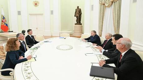 بوتين يعلق مازحا على مدة لقائه بويتكوف وكوشنر: استغرق 5 ساعات.. كان طويلا لكنه ضروري