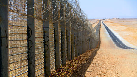 الجيش الإسرائيلي يسقط مسيرات لتهريب المخدرات والأسلحة عبر مصر