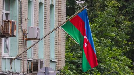 هبوط طائرة لشركة 