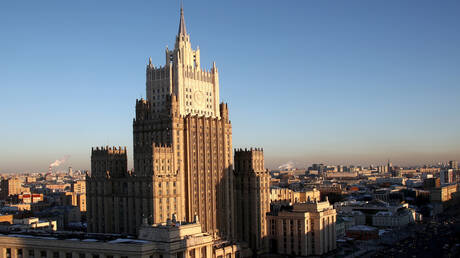 الخارجية الروسية: محكمة العدل الدولية وافقت على النظر في جرائم نظام كييف وحلفائه في دونباس