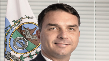 نجل الرئيس البرازيلي السابق جايير بولسونارو يعلن ترشحه للرئاسة