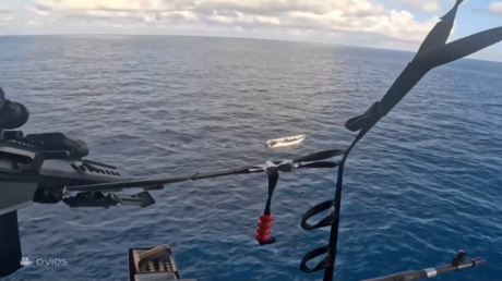 خفر السواحل الأمريكي يعترض قاربا يحمل 9000 كغ من المخدرات