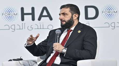 الرئاسة السورية: الشرع يلتقي رياض حجاب في الدوحة