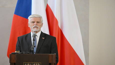 الرئيس التشيكي: إسقاط طائرات ومسيّرات روسية قد يصبح ضرورة للناتو
