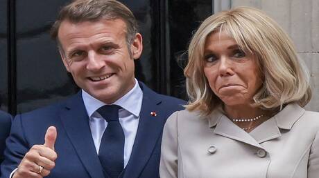 بريجيت ماكرون تصف ناشطات نسويات بـ