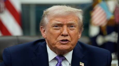  ترامب: نبحث نزع السلاح النووي مع روسيا والصين 