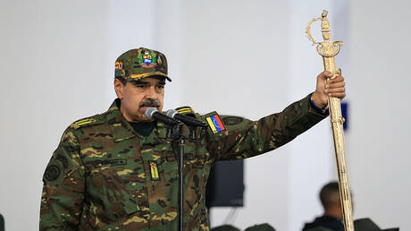  كولومبيا تبدي استعدادها لمنح اللجوء لمادورو 