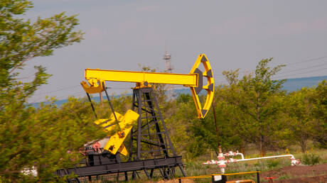 ارتفاع أسعار النفط وسط مخاوف حول الإمدادات الفنزويلية