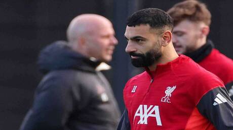 سلوت يتخذ خطوة جديدة تجاه محمد صلاح ويعلن موقفه من رحيله - عاجل 