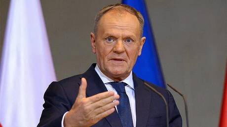 توسك: التنازلات الإقليمية لأوكرانيا تعد جزءا من شروط الولايات المتحدة لتكون الضامنة لاتفاق السلام