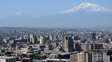 أرمينيا تتهم الاتحاد الأوروبي بالتدخل في شؤونها الداخلية