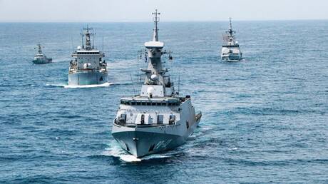 الحكومة الفنزويلية تصدر أوامر للبحرية الحربية.. عاجل 