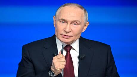 بوتين: المركزي الروسي يعمل بشكل مستقل بموجب القانون