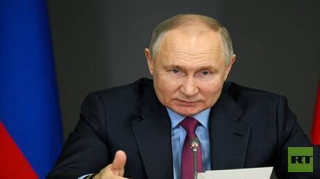 الخط المباشر مع بوتين