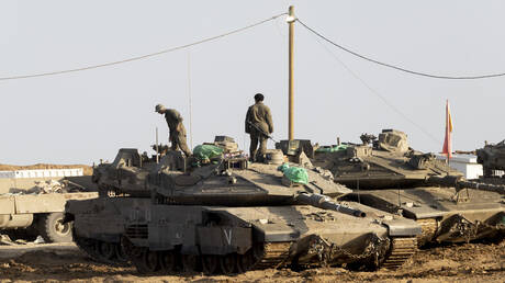 وزير الدفاع الإسرائيلي يوضح تصريحاته حول االبقاء في غزة بعد تعليق أمريكي لاذع