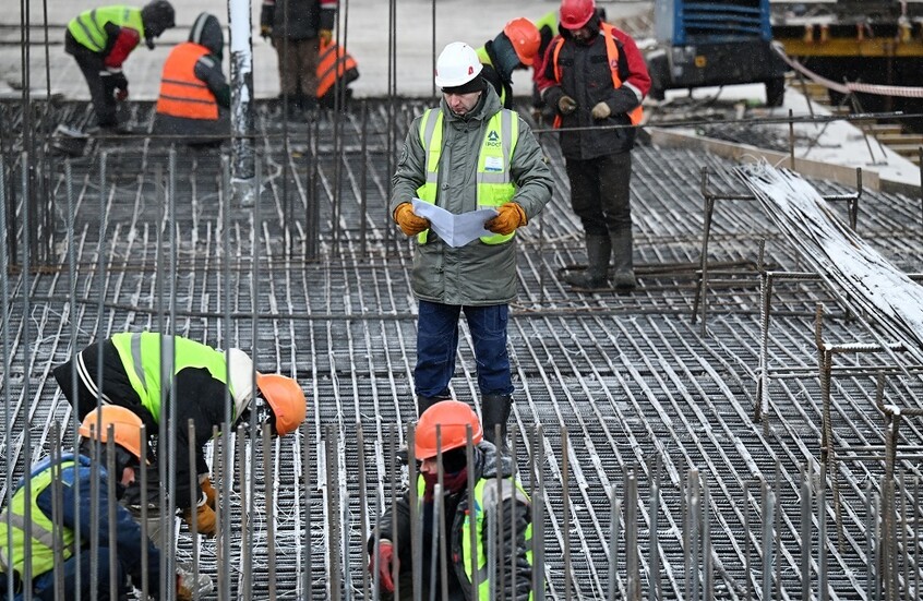 روسيا.. تحديد سقف العمالة الأجنبية في مشاريع البناء بـ50 بالمئة