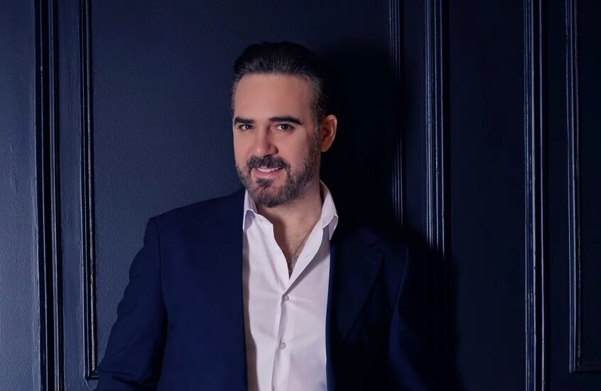 حتى في منزلي لا أضع هذا المستوى! وائل جسار يغادر حفل رأس السنة في العراق غاضبا (فيديو)