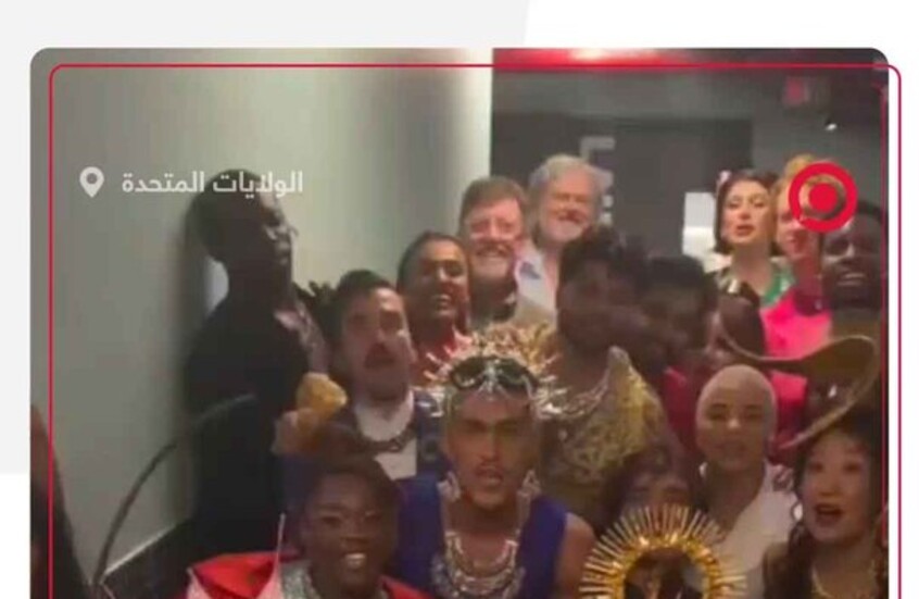 عمدة نيويورك الجديد الذي أقسم على القرآن يحتفل مع فناني الدراغ في رأس السنة