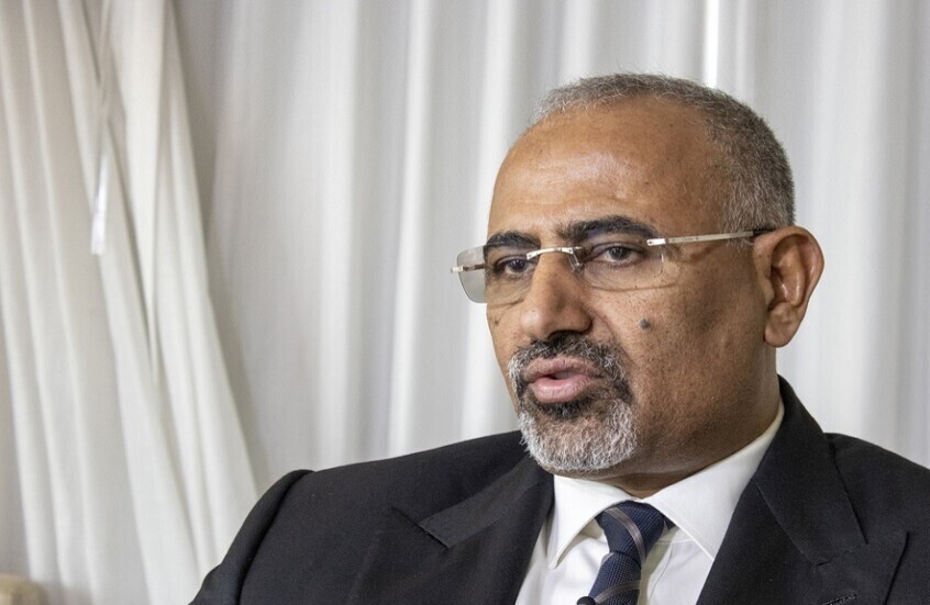 رئيس "الانتقالي" اليمني الجنوبي يعلن "مرحلة انتقالية" تشمل إجراء استفتاء حول حق تقرير المصير للجنوب