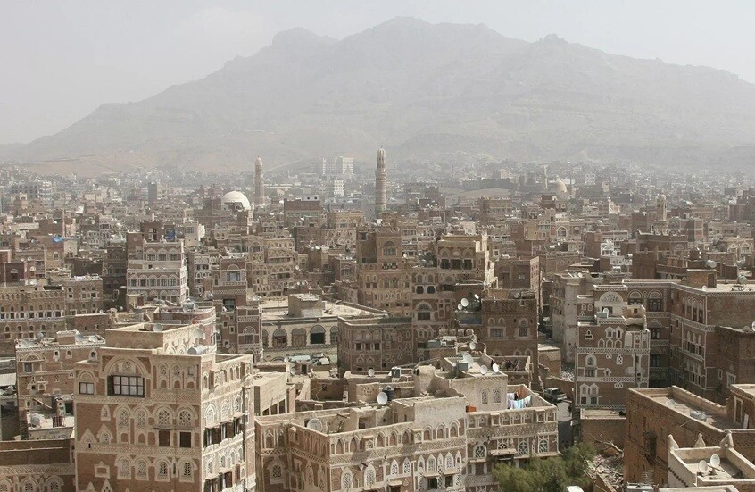 التلفزيون اليمني الحكومي: انسحاب قوات المجلس الانتقالي الجنوبي من نقطة الصافق بوادي حضرموت