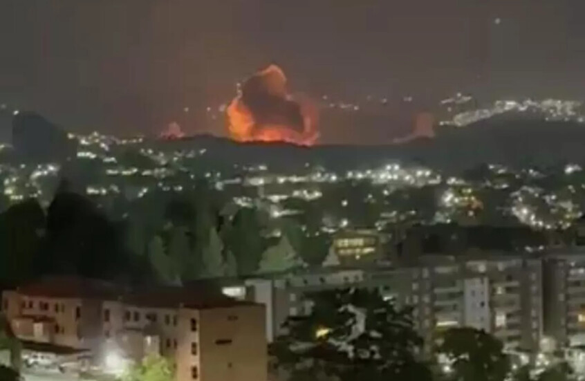 انفجارات تهز كاراكاس وتحليق مكثف للطائرات الحربية (فيديو)