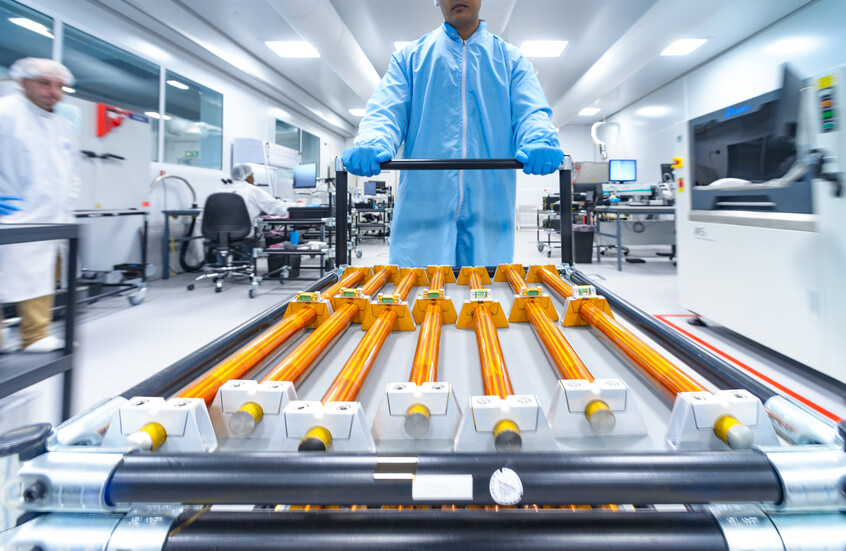 السعودية تساهم في حل لغز بكتيريا "خارقة" نجت من أشد منشآت "ناسا" تعقيما