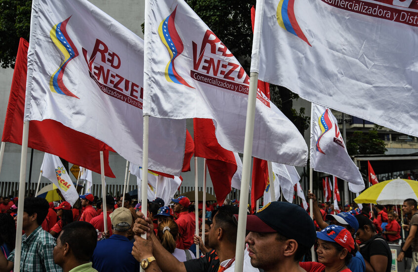 الحزب الاشتراكي الموحد الفنزويلي يدعو إلى التعبئة العامة