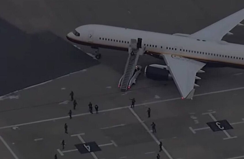 طائرة تقل مادورو تصل إلى نيويورك