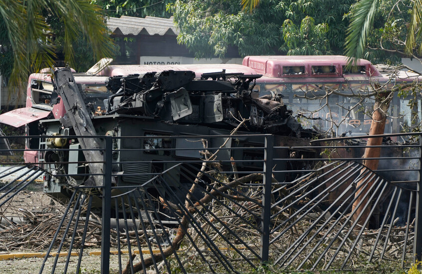 مسؤول رفيع لـ"نيويورك تايمز": مقتل 40 شخصا في الهجوم الأمريكي على فنزويلا