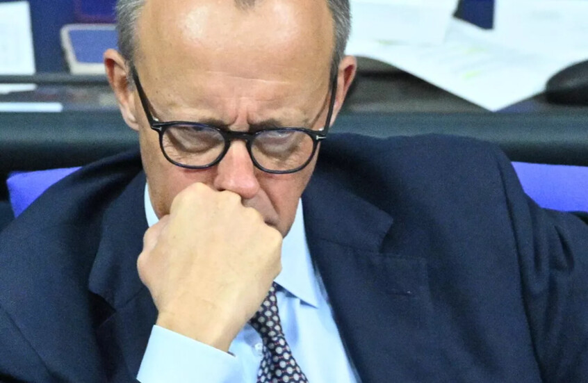 ميرتس في مرمى الانتقادات الألمانية على موقفه إزاء الاعتداء الأمريكي على فنزويلا