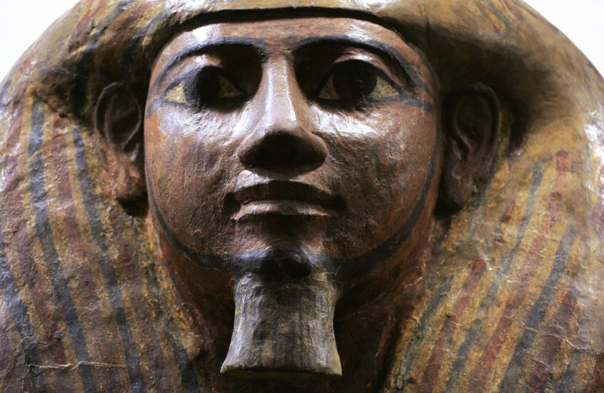 دراسة تحل لغز "تقويم الأسنان" عند الفراعنة والإتروسكان