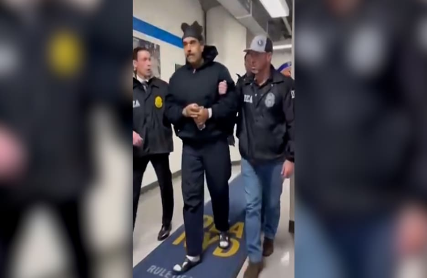 "الفقر البترولي".. تدوينة فنان مصري بعد اختطاف مادورو تثير تفاعلا واسعا