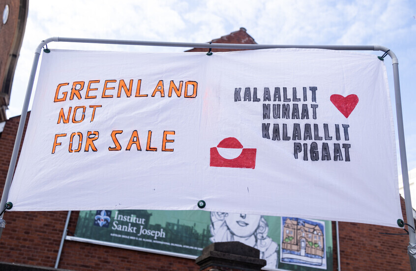 رئيس وزراء غرينلاند يرد على ترامب: الجزيرة مفتوحة للحوار