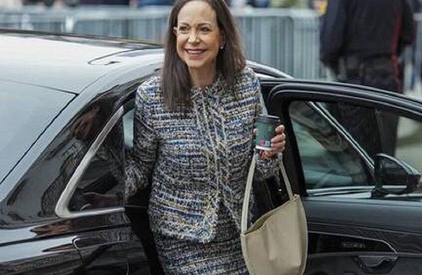 زعيمة المعارضة الفنزويلية: ترامب "استحق" جائزة نوبل للسلام بهجومه على فنزويلا