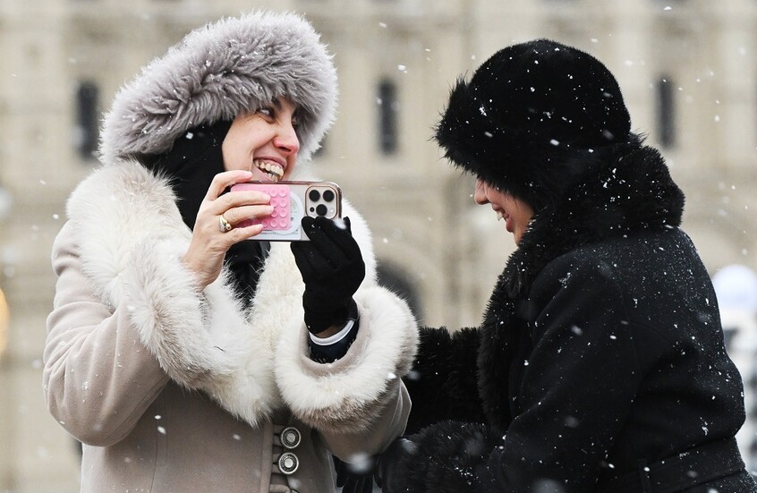 روسيا.. تفعيل خدمة التجوال الدولي للسياح الأجانب أصبح فوريا