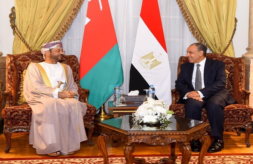 دعوة لـ"صوت الحكمة ولم الشمل".. بيان مصري بعد مشاورات مع عمان حول اليمن والسودان