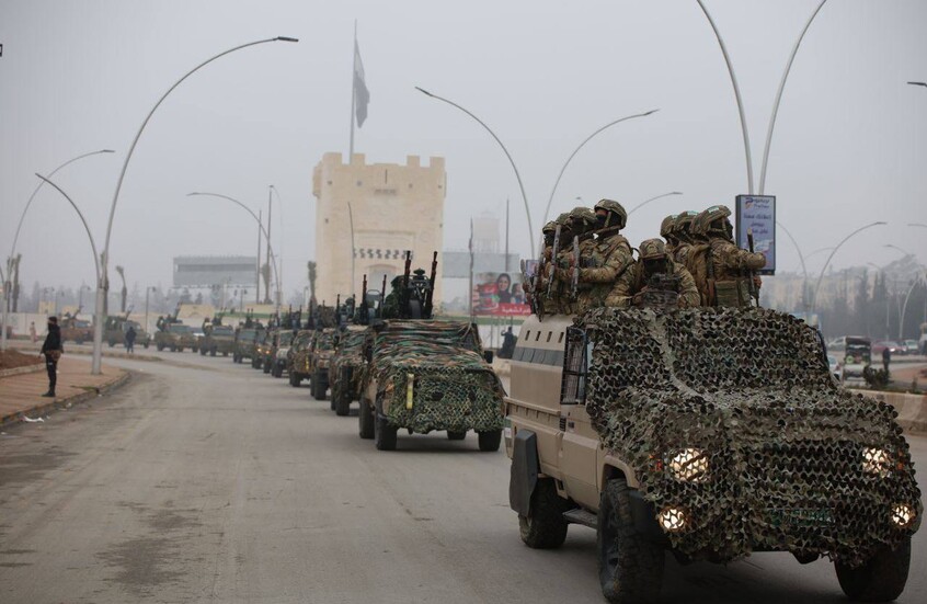 تصرف لافت لجندي في الجيش السوري يثير تفاعلا واسعا (فيديو)