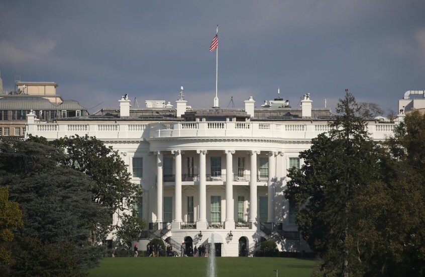 البيت الأبيض يلوح بمحاكمة طاقم ناقلة "مارينيرا" بتهمة "خرق" العقوبات المفروضة على فنزويلا