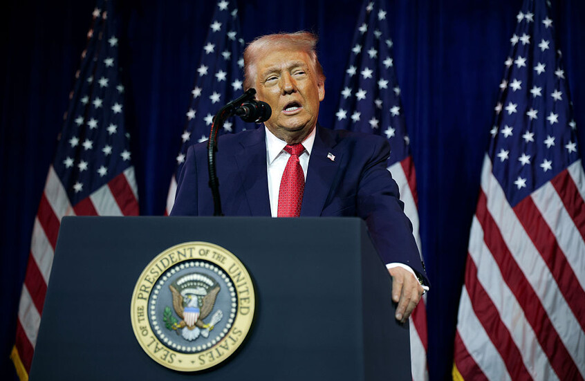 ترامب: فنزويلا ستنفق عائداتها من صفقة النفط الجديدة لشراء المنتجات الأمريكية حصرا